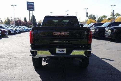 2024 GMC Sierra 3500 SLT