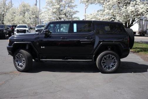 2024 GMC HUMMER EV SUV 2X