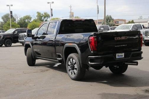 2025 GMC Sierra 3500 Denali