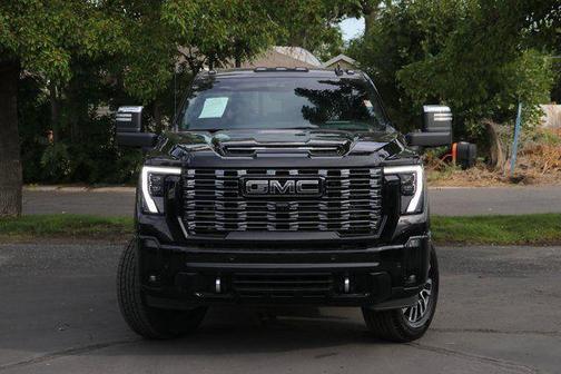 2025 GMC Sierra 3500 Denali Ultimate