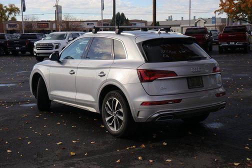 2024 Audi Q5 45 S line quattro Premium
