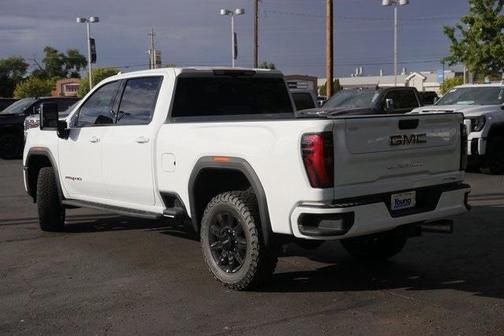 2025 GMC Sierra 3500 AT4