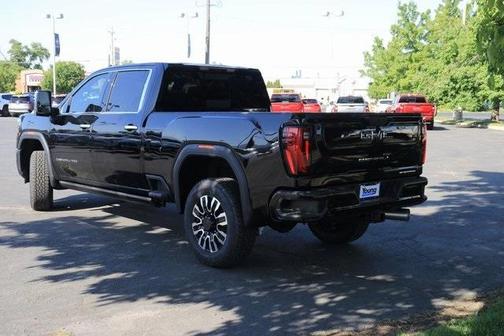 2025 GMC Sierra 2500 Denali Ultimate