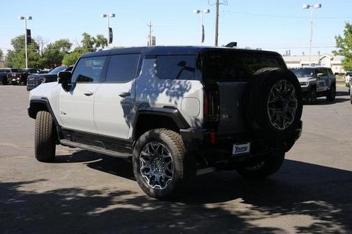 2025 GMC HUMMER EV SUV 2X
