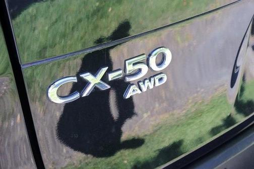 2025 Mazda CX-50 2.5 S Preferred Package