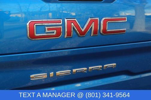 2022 GMC Sierra 1500 AT4