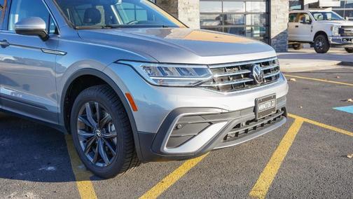 2024 Volkswagen Tiguan 2.0T SE