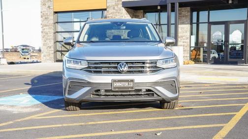 2024 Volkswagen Tiguan 2.0T SE