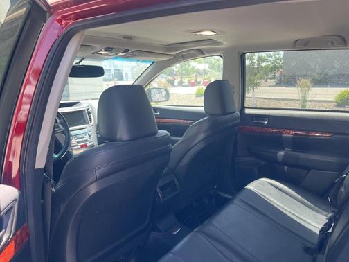 2012 Subaru Outback 2.5i Limited