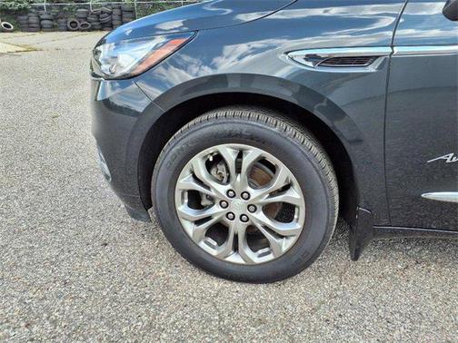 2021 Buick Enclave FWD Avenir