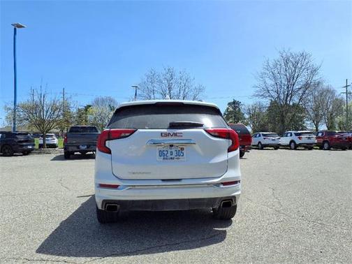 2020 GMC Terrain Denali