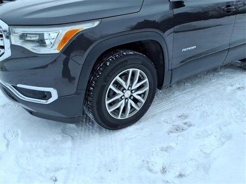 2019 GMC Acadia SLE-2