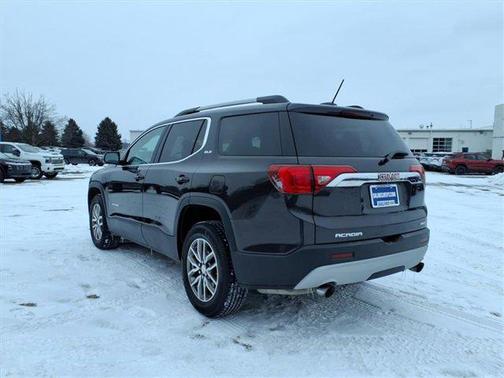 2019 GMC Acadia SLE-2