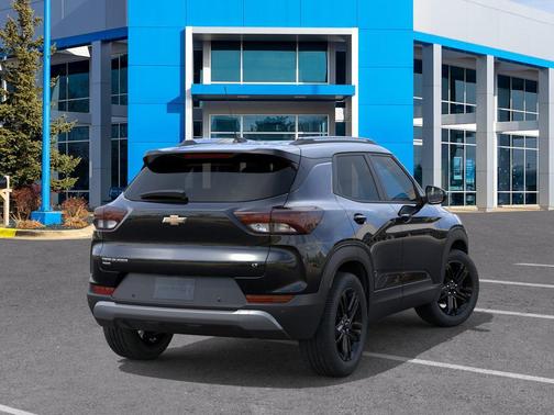 Mosaic Black Metallic 2026 Chevrolet Trailblazer LT