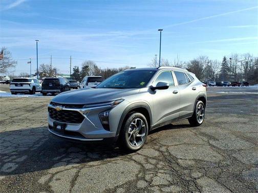 2024 Chevrolet Trax LT