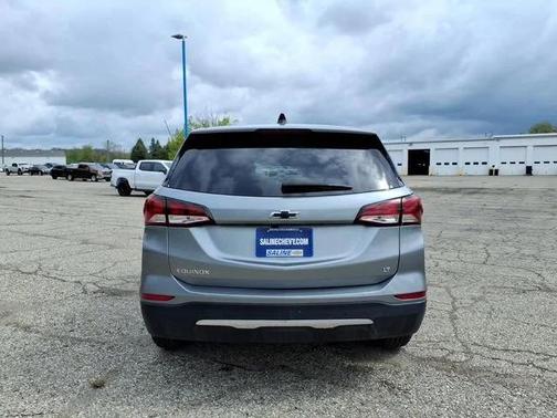 Sterling Gray Metallic 2024 Chevrolet Equinox 1LT