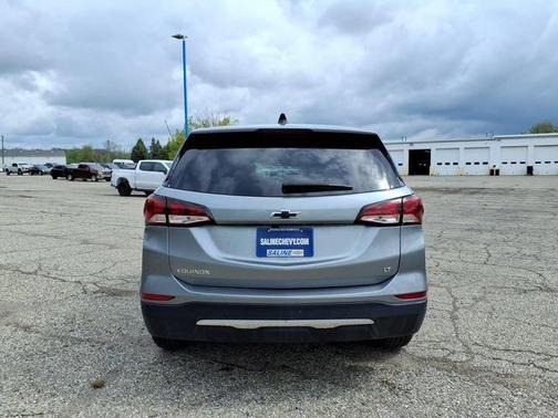 Sterling Gray Metallic 2024 Chevrolet Equinox 1LT