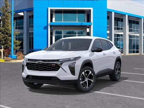 Summit White 2026 Chevrolet Trax FWD 1RS