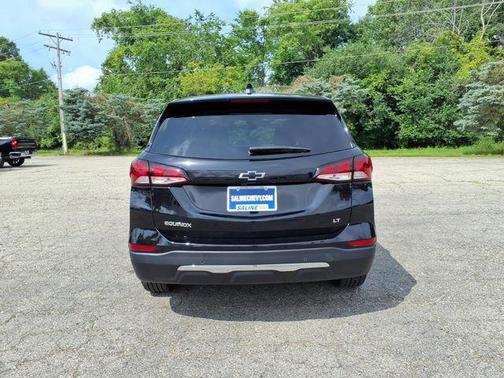 Mosaic Black Metallic 2023 Chevrolet Equinox 1LT