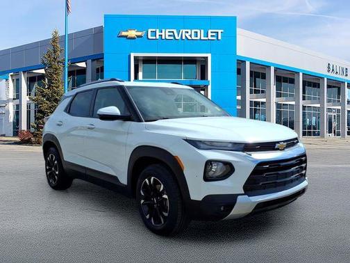 Summit White 2023 Chevrolet Trailblazer LT