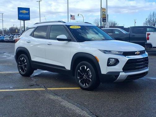 Summit White 2023 Chevrolet Trailblazer LT