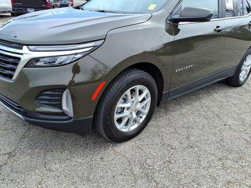 Harvest Bronze Metallic 2023 Chevrolet Equinox 1LT