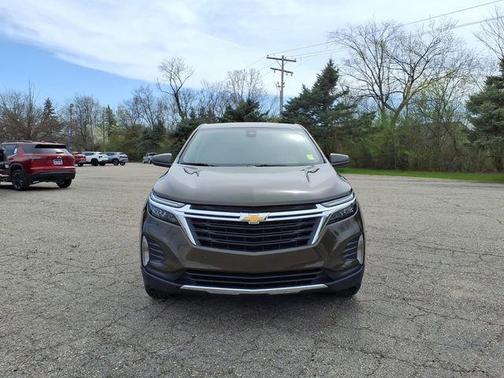 Harvest Bronze Metallic 2023 Chevrolet Equinox 1LT