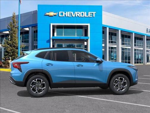 Marina Blue Metallic 2026 Chevrolet Trax LT