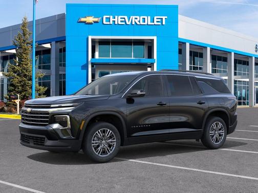 Mosaic Black Metallic 2026 Chevrolet Traverse LT