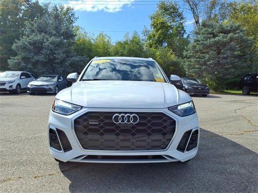 2024 Audi Q5 45 S line Premium Plus