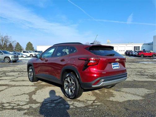 2024 Chevrolet Trax LT