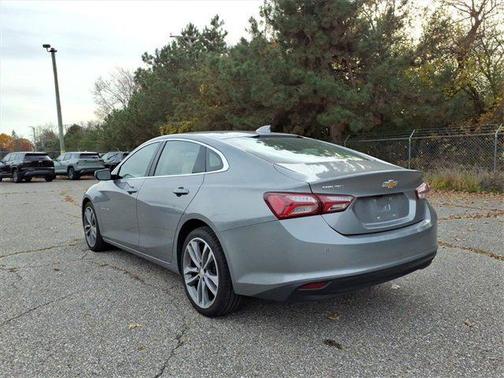 2024 Chevrolet Malibu FWD 2LT