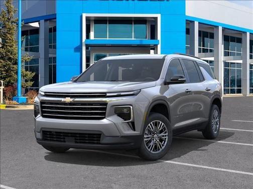 Sterling Gray Metallic 2026 Chevrolet Traverse LT
