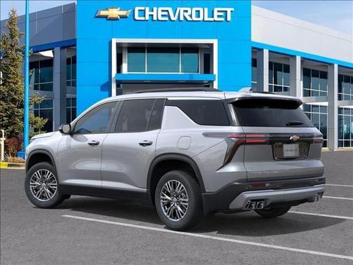 Sterling Gray Metallic 2026 Chevrolet Traverse LT