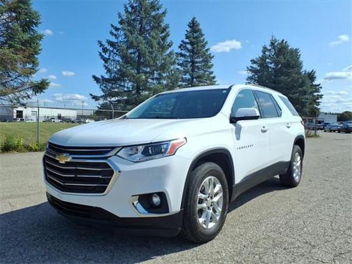 2020 Chevrolet Traverse LT Cloth