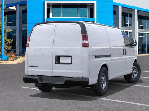 Summit White 2026 Chevrolet Express 2500 LT