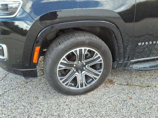 2023 Jeep Wagoneer L Series II 4x4