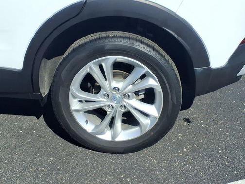 Summit White 2023 Buick Encore GX Preferred