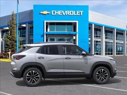 Sterling Gray Metallic 2026 Chevrolet Trailblazer LT