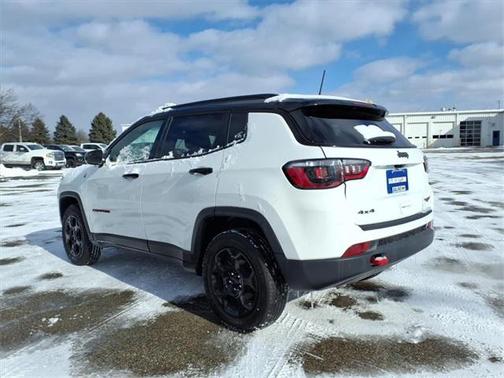 2024 Jeep Compass Trailhawk