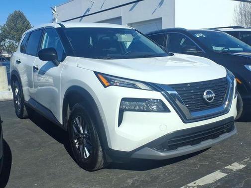 Glacier White 2023 Nissan Rogue S