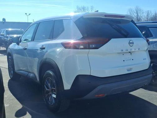 Glacier White 2023 Nissan Rogue S