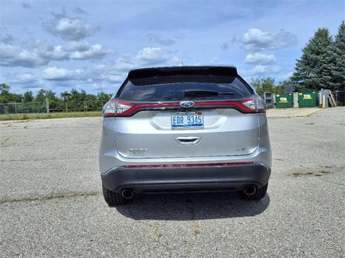 2017 Ford Edge SE