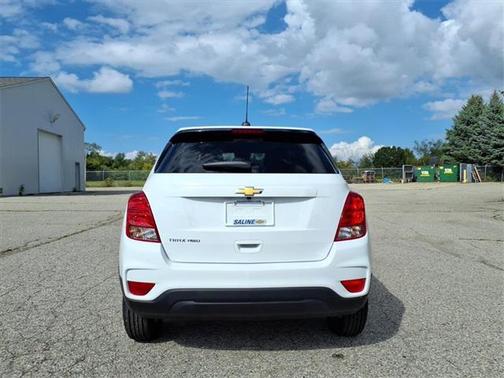 2022 Chevrolet Trax LS