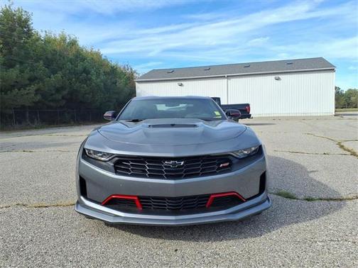 2022 Chevrolet Camaro RWD Coupe LT1