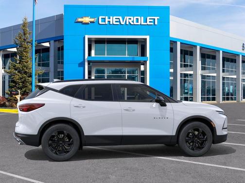 Summit White 2026 Chevrolet Blazer 2LT