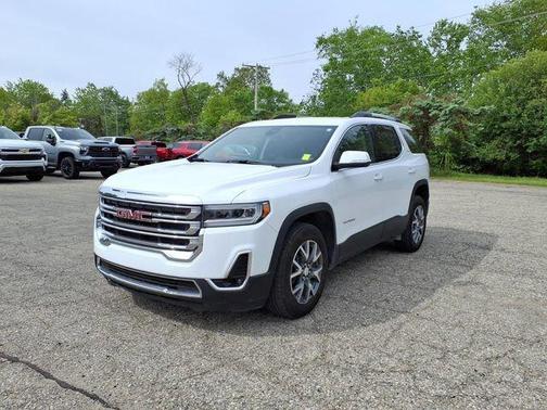 Summit White 2023 GMC Acadia FWD SLT