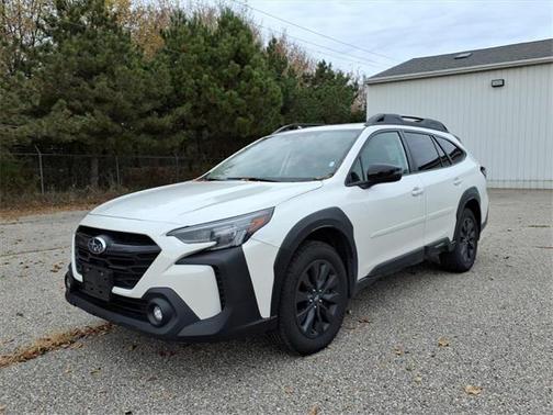 Crystal White Pearl 2024 Subaru Outback Onyx Edition XT
