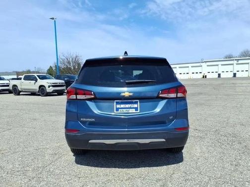 Lakeshore Blue Metallic 2024 Chevrolet Equinox 1LT