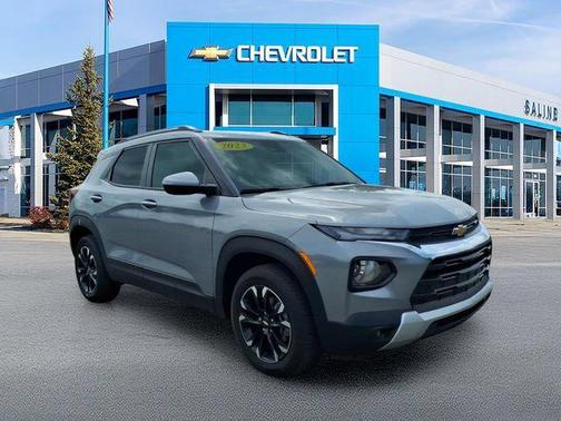 Sterling Gray Metallic 2023 Chevrolet Trailblazer LT